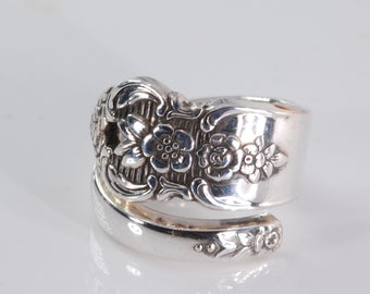 Spoon Ring, Distinction Silverware Ring, 1951 Vintage Spoon Jewelry, Floral Spoon Ring, Silverware Jewelry(mcf SP181)