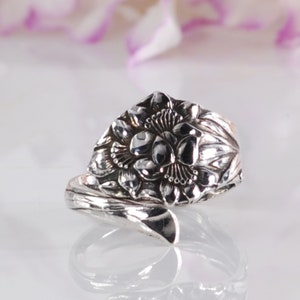Sterling Spoon Ring, Floral Sterling Spoon Ring, 1910 Sterling Silver Spoon Ring, Vintage Ring, Sterling Silverware Jewelry  (mcfS127)