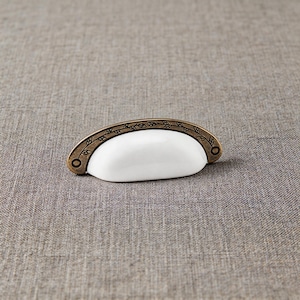 Vintage Ceramic Pull, Creative Drawer Handle, Antique Cabinet Hardware for Furniture