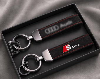 Chaveiro em Alcantara: Anéis em Relevo, Ferragens em Metal Gunmetal