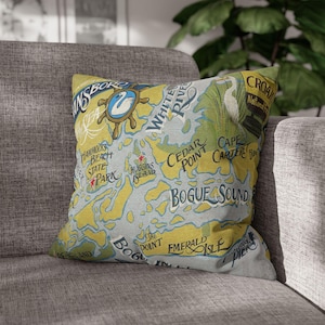 Funda de almohada cuadrada Swansboro, SOLO FUNDA, almohada con mapa, decoración del hogar, decoración costera, río White Oak, Cedar Point, regalo para ella, recuerdo de vacaciones