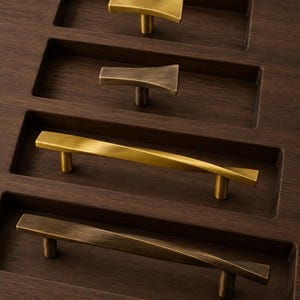 Sculptural Furniture Accent, Antique Bronze Wardrobe Handle, Brushed Metal Cupboard Knob, Twisted Dresser Fitting