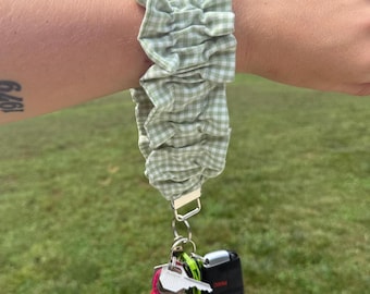 Handmade Cotton Scrunchie Wristlet Keychain, Ruffle Gingham Floral Pattern Key Holder Bracelet