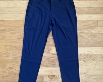 Fabletics Pants Slim Tapered Performance Zip Pocket Blue Deep Navy Mens 38x32