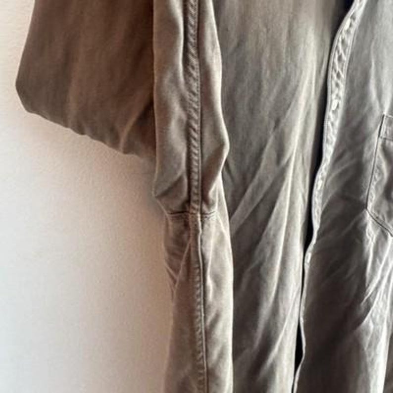 Camisa Tommy Bahama de manga larga con botones, 100% seda, color marrón, talla XLT para hombre. imagen 9