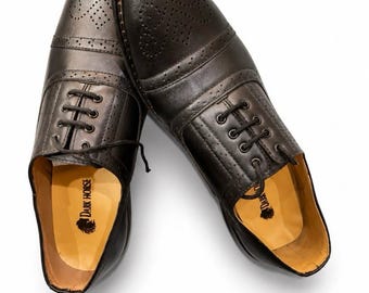 Sapatos Oxford Brogue de Couro Preto Masculinos | Calçados Formais Artesanais para Negócios e Casamentos.
