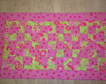 Hot Pink and lime Table runner