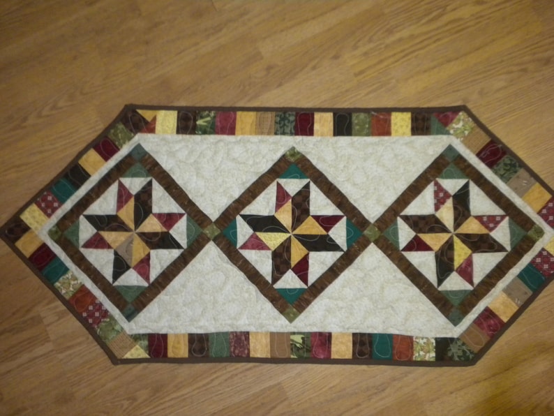 Table runner Autum Star image 1