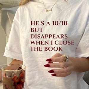 10/10 bok pojkvän t-shirt, bokälskare kläder, rolig läsning t-shirt, present till läsare, bokmal present, litteraturälskare t-shirt