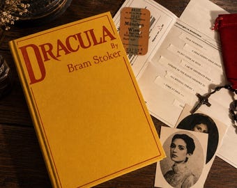 Replica van Dracula, eerste editie – Bram Stoker, stofgebonden boek, historische reproductie
