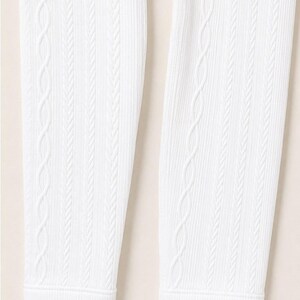ALO Yoga White Cable-Knit High-Waist Leggings image 5