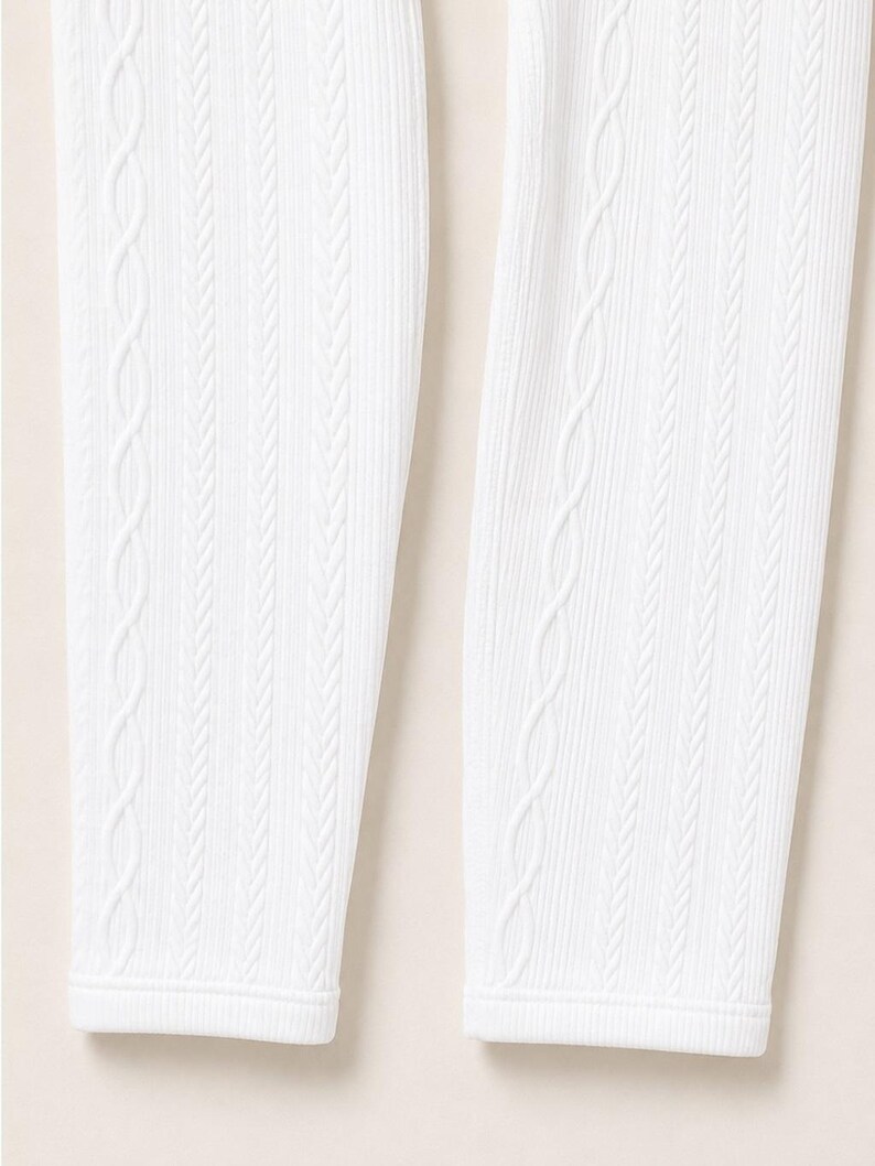 ALO Yoga White Cable-Knit High-Waist Leggings image 5