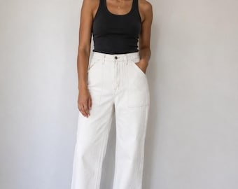 Abercrombie & Fitch The 90’s Straight Ultra High-Rise — White