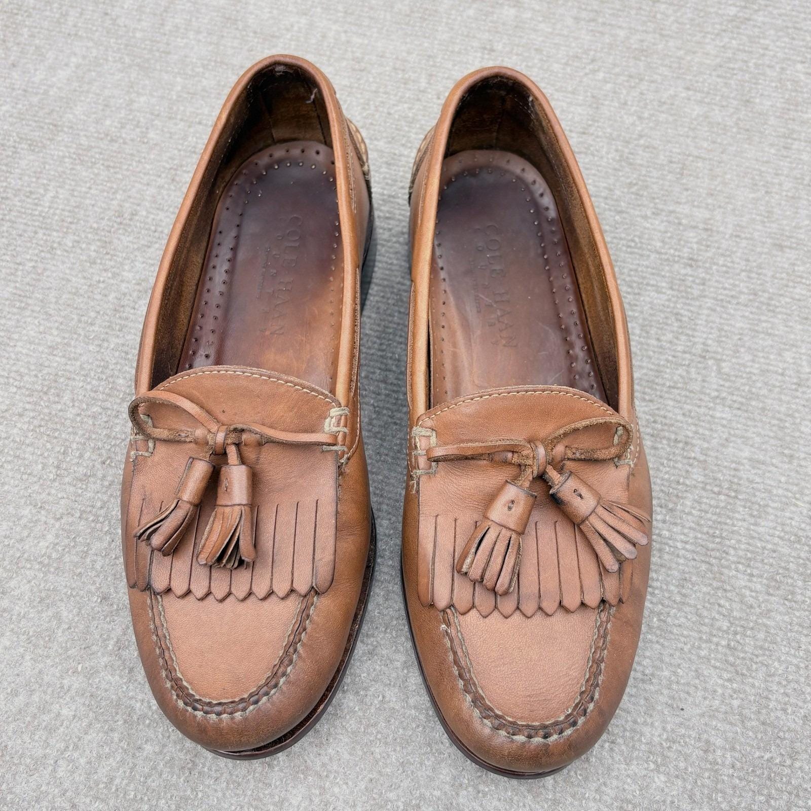 Cole Haan, Vintage Cole Haan Country 3133 Tan Leather Kiltie Tassel Loafers – Mens 10E