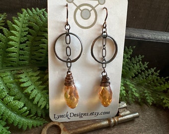 Copper wire wrap earrings // Mixed metal jewelry // Rustic metal earrings // Gothic style earrings // E-037