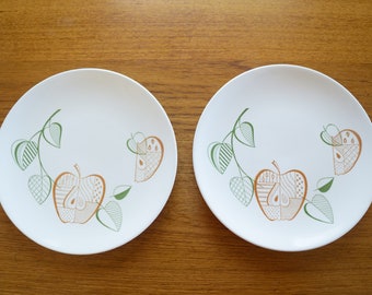 APPLE 10" DINNER PLATES - Harmony House by Royal China - Pair - Georges Briard era