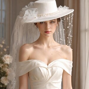 Sombrero de novia de ala ancha, sombrero de boda blanco con velo de borla de perlas, tocado floral de encaje, elegante tocado de novia, accesorio de boda llamativo