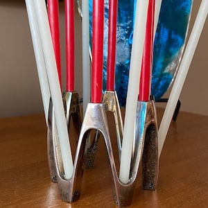 Beautiful Mid century modern Jens Quistgaard silver-plate Dansk crown candle holder with candles included - France