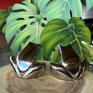Delightful!  Two vintage Dansk design ( Denmark ) silver plated modernist frog figurines. 1980s. Gunner Cyren design. Dansk Designs - Japan.