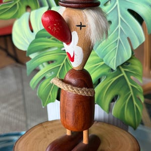 ArneBasse アルネ・バッセ 木製彫刻 ガゼル 鹿 置物 北欧 デンマーク Arne Basse Denmark - Etsy