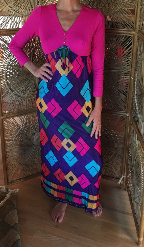 Adorable vintage 1970's Kelly Arden maxi dress