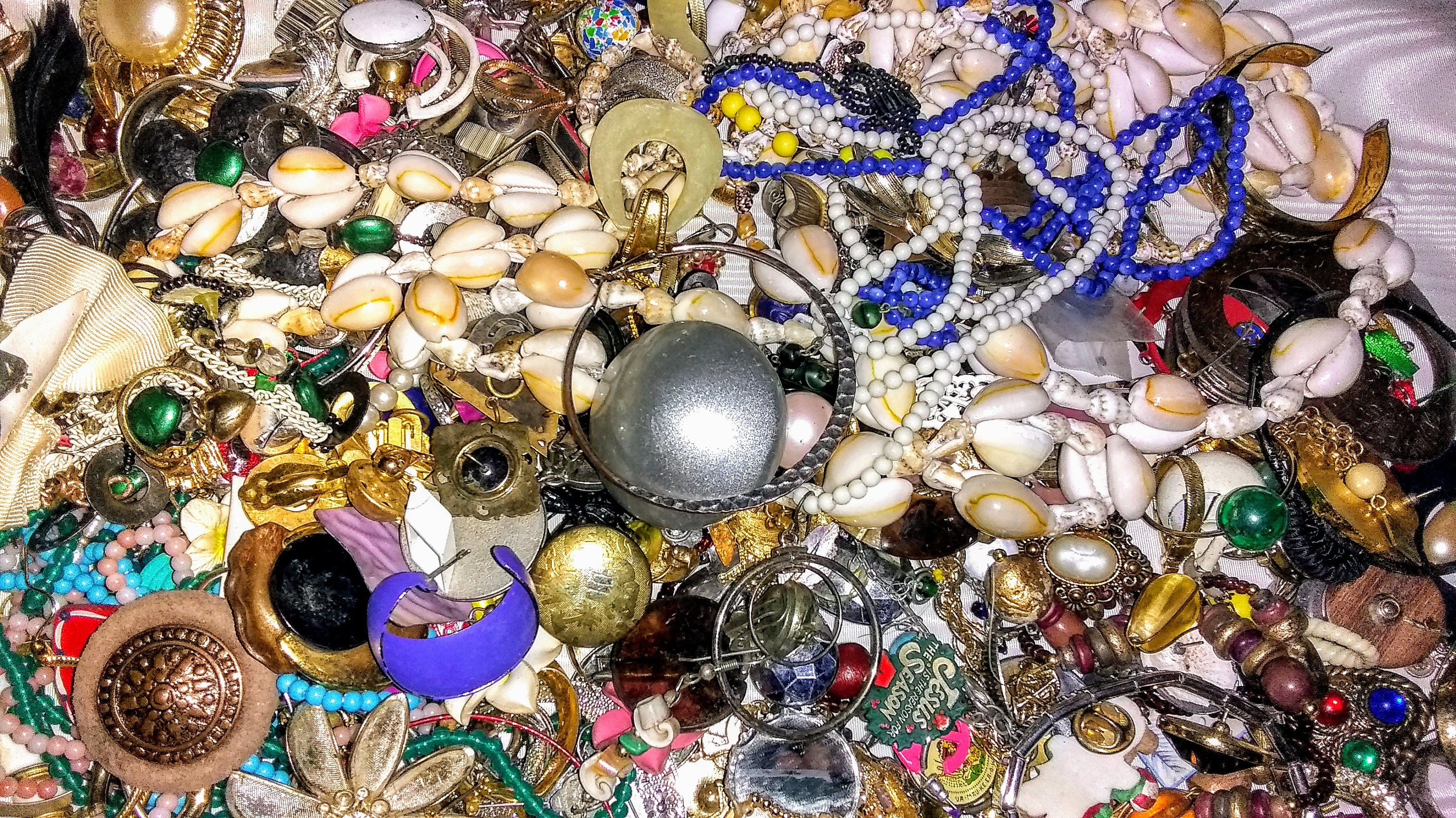 5lbs of Mixed Vintage/Junk Jewelry Etsy