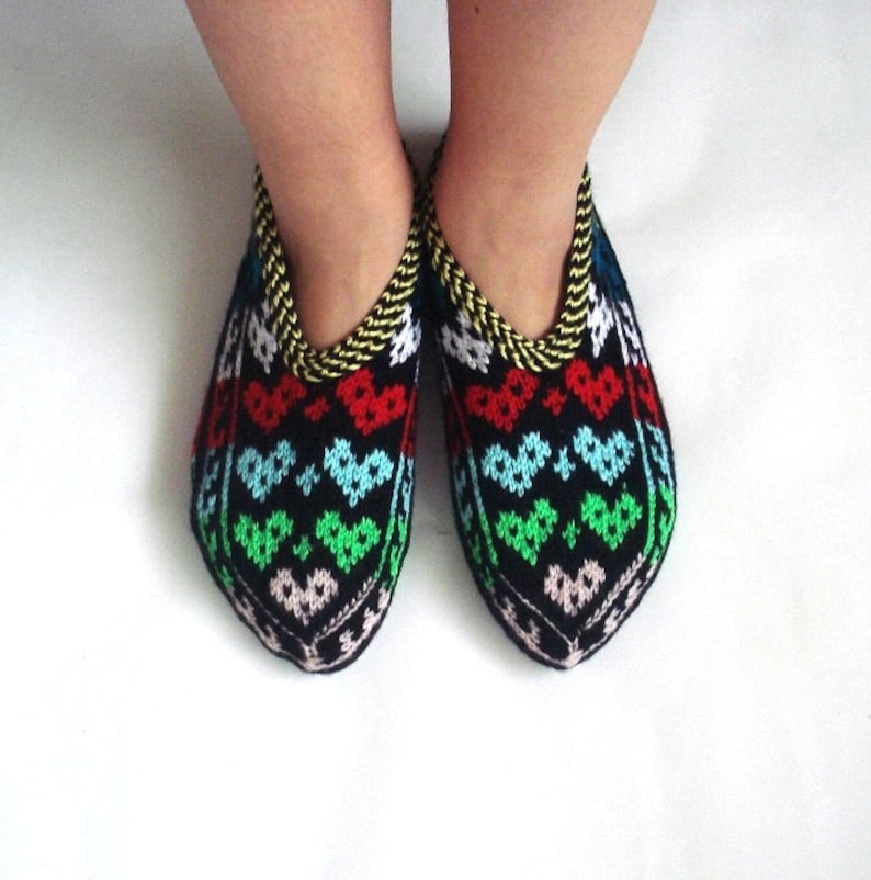 multicolor slippers womens