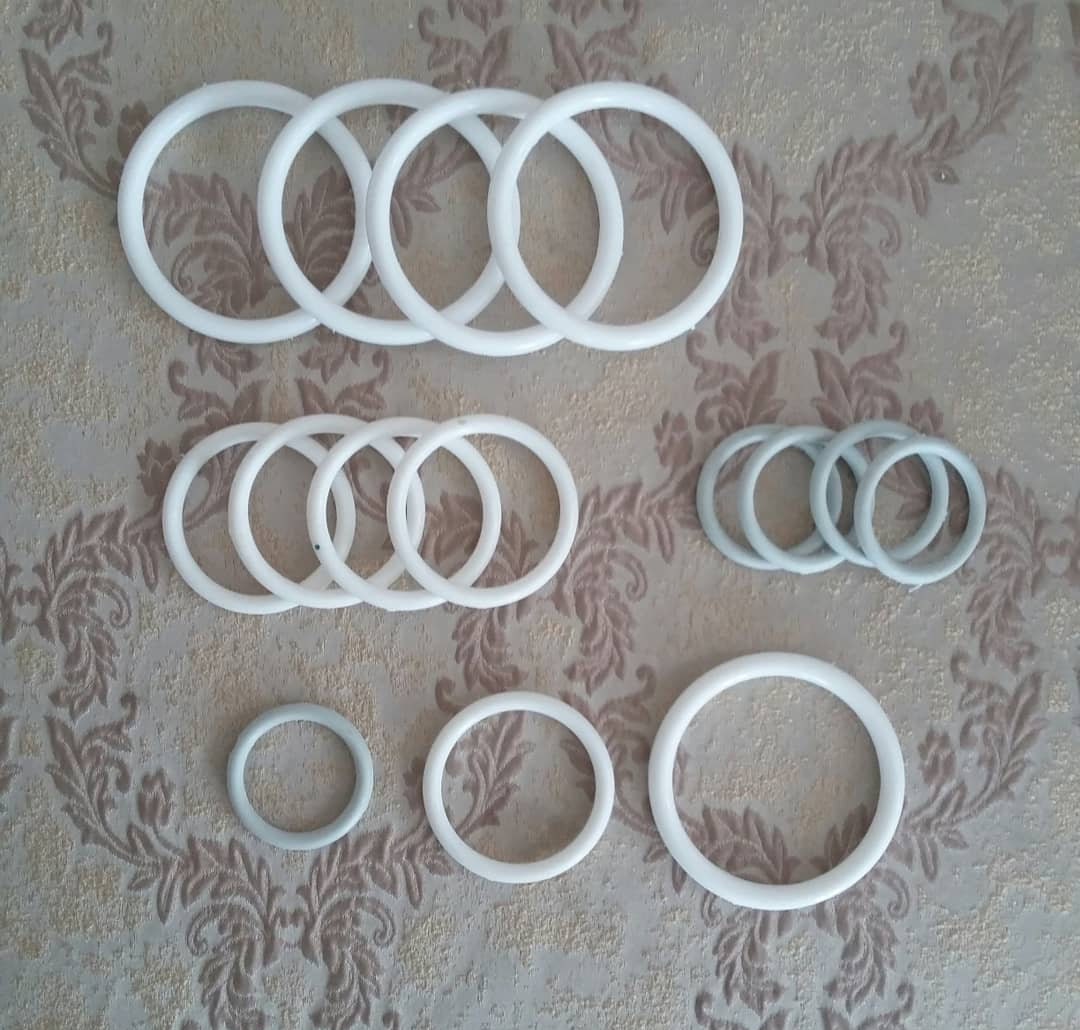Plastic Macrame Rings, 10 Pcs 44mm 58mm 78mm Round Hoops, Circle Craft Hoop Ring for Baby, White