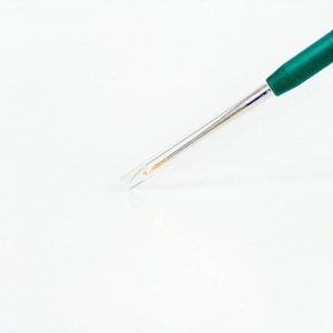 Stahl Häkelnadel Tulip mit Goldener Spitze und Plastikgriff, Dreadlocks häkeln Dread, Feine kleine Mikro-Häkelnadeln für Start Dread