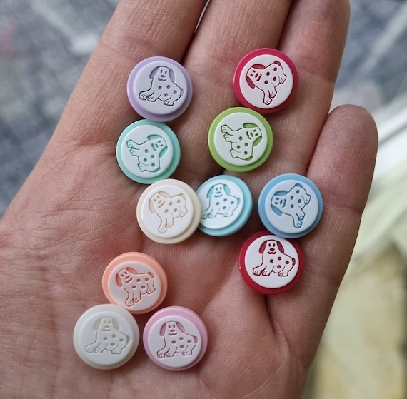 100 Bottoni In Legno A Forma Di Animale - Colorati, Per Cucito E Artigianato, Diverse Dimensioni