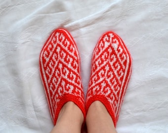 red white Hand Knit women winter Socks, crochet womens slippers, knit home shoes