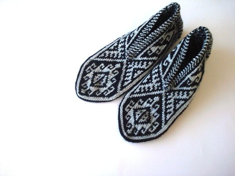 mens grey slippers