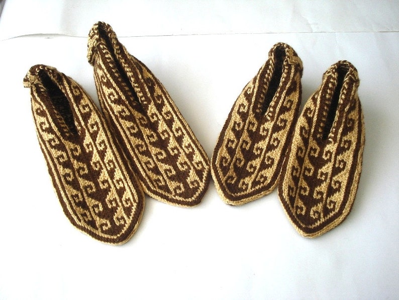 knit beige brown mens slippers, fathers day gift for men, mens shoes, mens gift ideas image 3