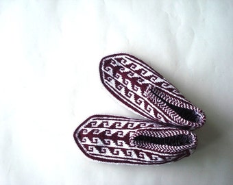 Maroon white Hand knit Turkish mens Socks, Booties, Christmas gift ideas for him, mens knitted slippers