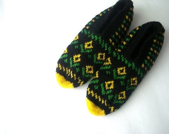 knit slippers, yellow green black Hand Knit Turkish Socks Slippers, crochet womens slippers, home shoes, nostalgic womens house shoes