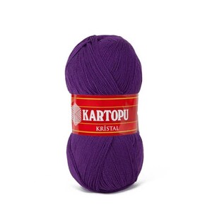 May include: A ball of purple yarn with a red label that says "KARTOPU KRISTAL".