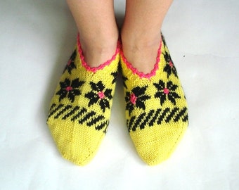 Pink Yellow Black hand knit Slippers for Women, knit womans socks, winter warm slippers, grandmother socks gifts