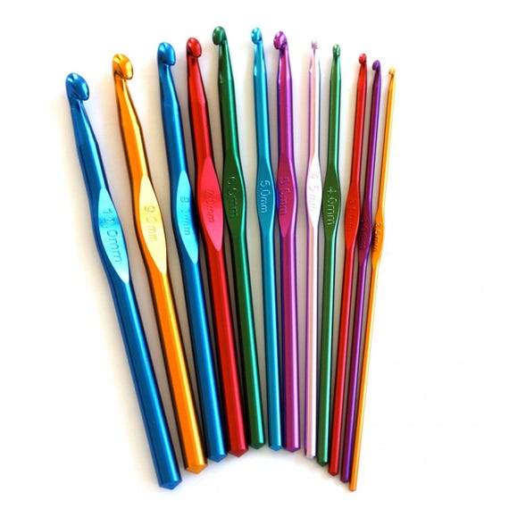 Crochet Hook 7mm 8mm 9mm 10mm Metal Aluminium Colourful Shiny Metallic  Hooks Single Crocheting Needles 