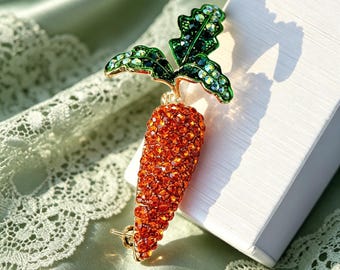 Vintage Crystal Carrot Brooch Pave Orange Rhinestone Vegetable Lapel Pin Cute Whimsical Retro Jewelry Gift for Women