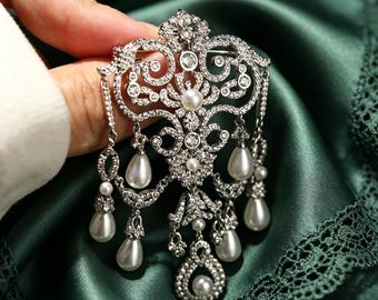 Tassel Pearl Brooch, Silver Crystal Wedding Lapel Pin, Bridal Bouquet Formal Evening Jewelry Gift