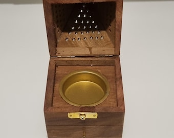 Handcrafted wooden bakhoor burner – arabian style pyramid mabkhara