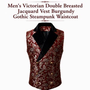 Puede incluir: Un chaleco burdeos de doble botonadura con un patrón jacquard floral plateado, solapa de terciopelo negro y seis botones dorados. El texto superior dice: Men's Victorian Double Breasted Jacquard Vest Burgundy Gothic Steampunk Waistcoat.