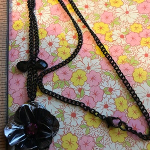 Gothic Black chain & metal flower with pink stone necklace