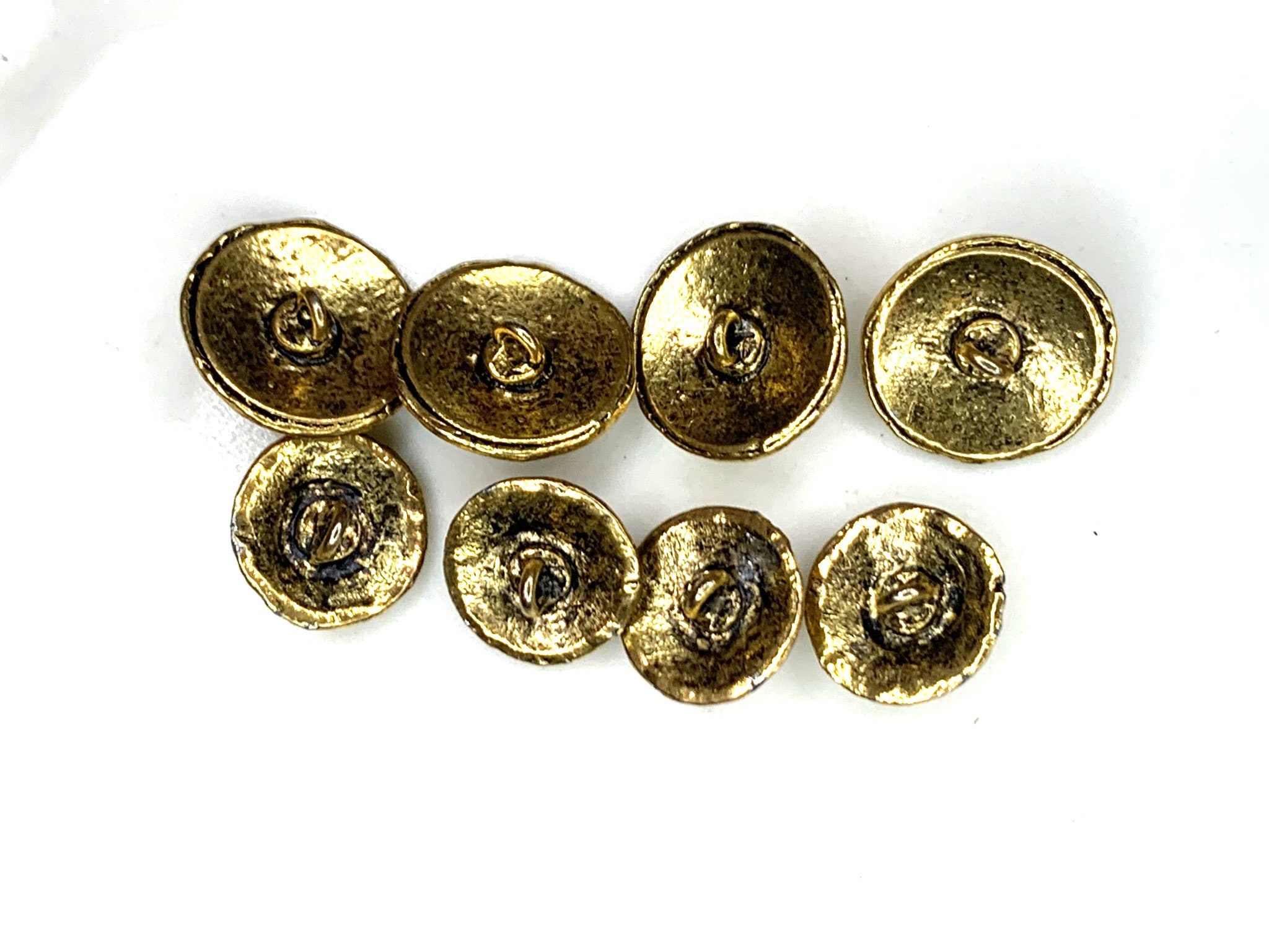 Metal Textured Button Vintage Metal Textured Buttons With Lions Head, Set of 4 Medium and 4 ...