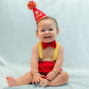 Smash Cake Outfit | Boy Birthday | Winnie Pooh Bear Outfit 1, 2, 3 or 4 Piece  Diaper Cover Tie Yellow Suspenders Party Hat Bow Tie Bloomers
