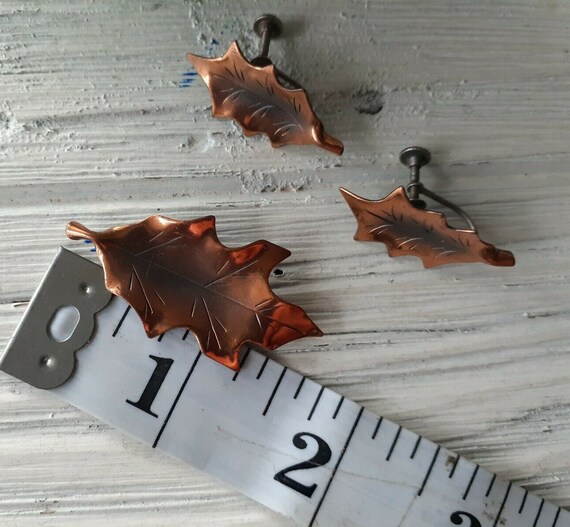 Mid Century Stuart Nye Solid Copper Maple Leaf Br… - image 2
