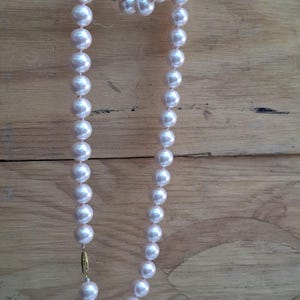 Vintage Pink Glass Pearl Necklace, 16" Strand, 7mm Beads, Fishhook Clasp image 2