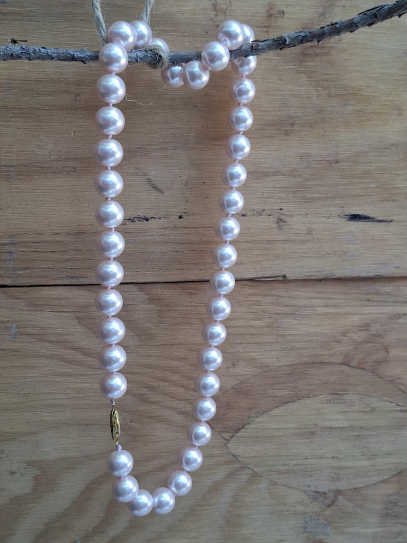 Vintage Pink Glass Pearl Necklace, 16" Strand, 7mm Beads, Fishhook Clasp image 2