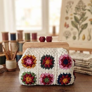 Handmade Granny Square Bag–Lined Interior & Wooden Frame