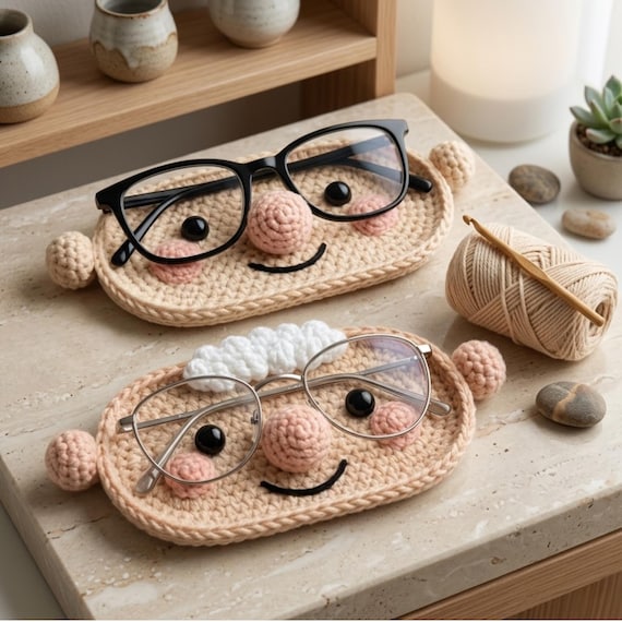 Crochet Face Glasses Holder, Handmade Eyeglass Tray, Cute Funny Glasses Stand, Kawaii Desk Organizer Gift for Her